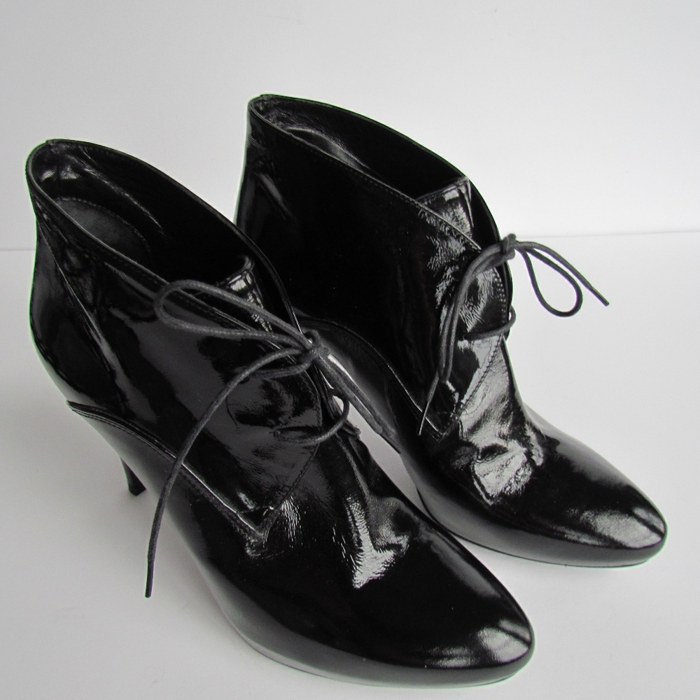 MELIN ITALY Black Patent Platform Booties